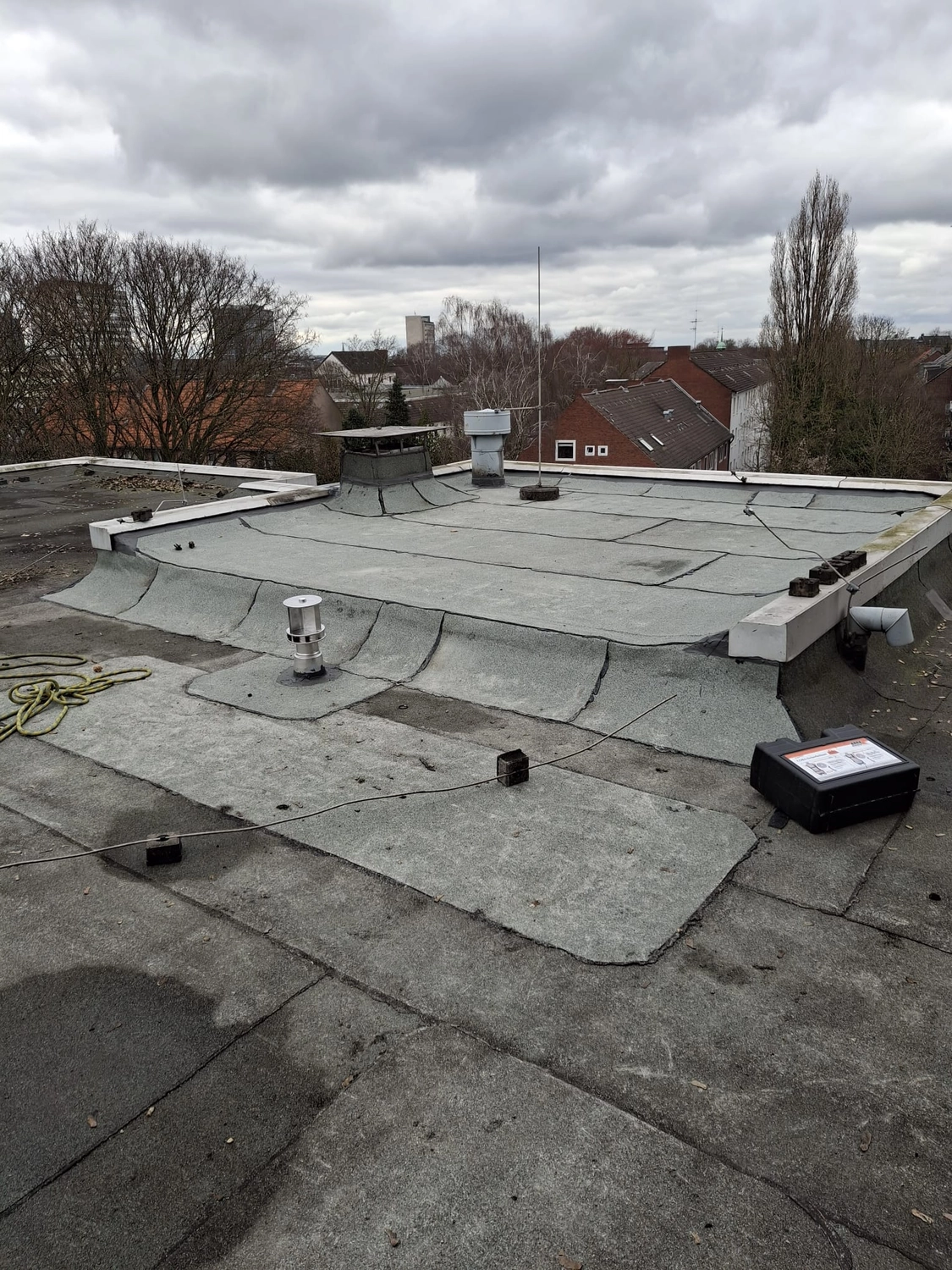 Rehbein – Dachdecker Im Reisegewerbe – Dachdeckung